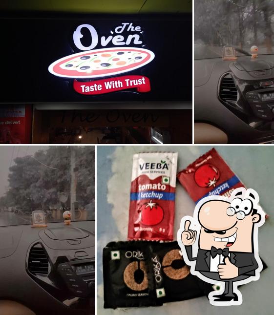 Here's a picture of The Oven Pizza