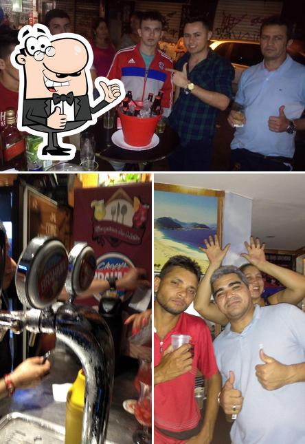 Look at this image of Bar Esquina da Noite