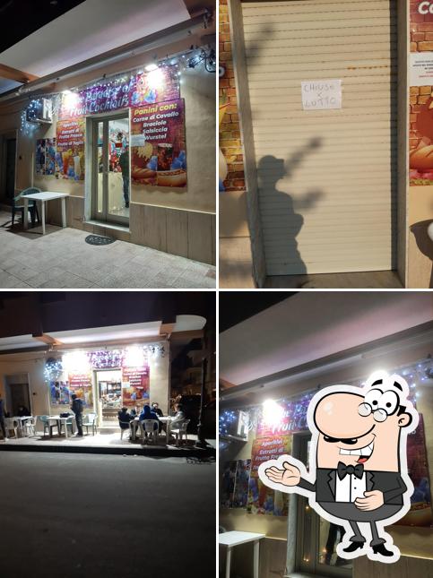 The Paradise of fruit cocktails