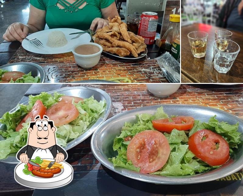 A República da Tilápia se destaca pelo comida e bebida