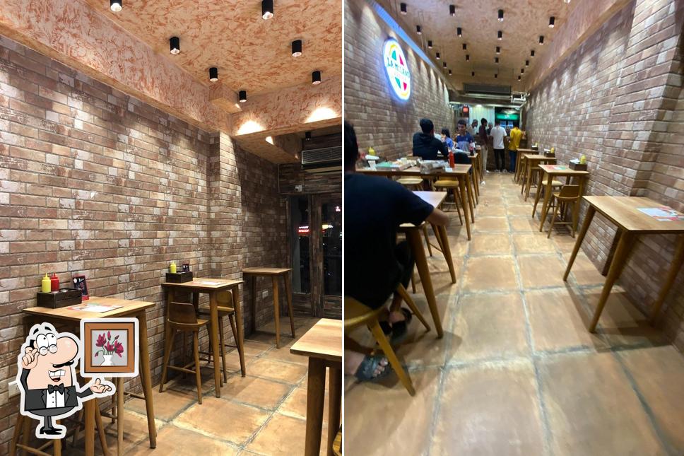 The interior of La Milano Pizzeria