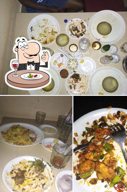 Food at Gayatri Lodge and Restaurant