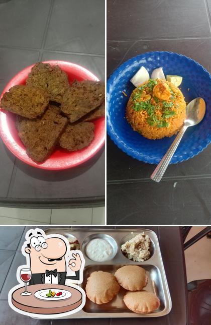 Food at Apu's Choice