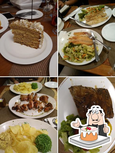 Bolos de cenoura em Art & Grill