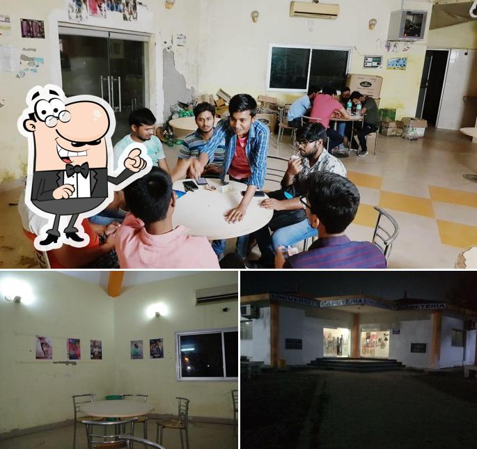 The interior of Cafeteria ,MMMUT GKP