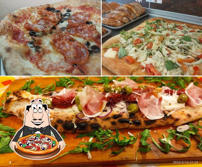 A Pizzeria Rosticceria Galileo, puoi goderti una bella pizza