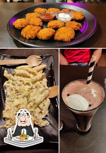 Food at ADDA HUT