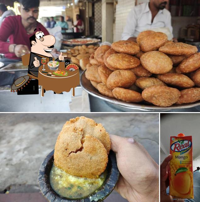 Food at Gaurav Sweets House