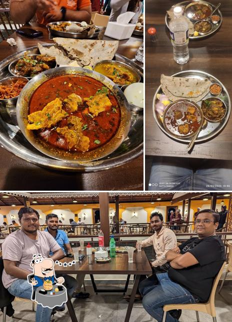 Among various things one can find food and interior at Hotel patilwada lonikalbhor