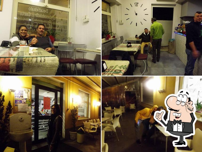 Dai un'occhiata agli interni di Bar Viana