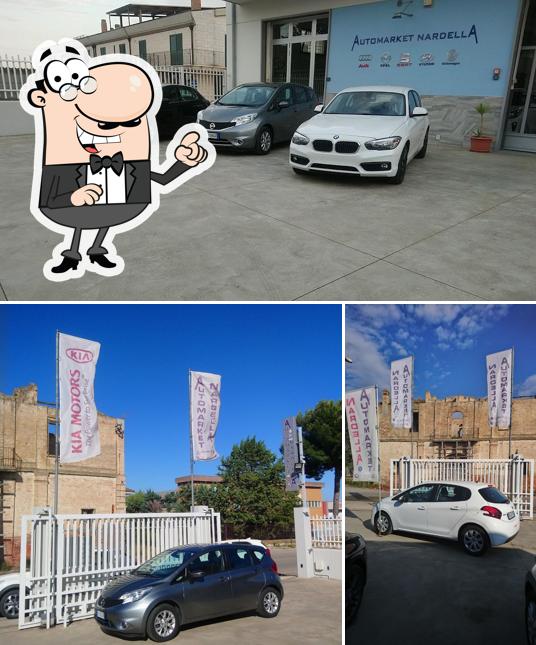 Gli esterni di Regina Cafè