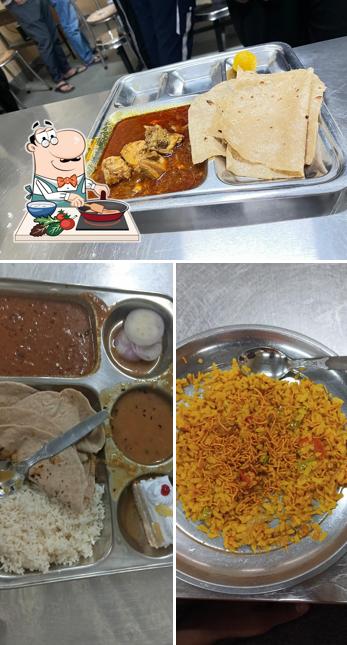 Chicken curry at BH 5 MESS