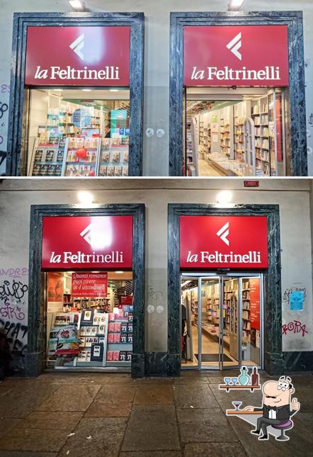 Gli interni di Feltrinelli Librerie