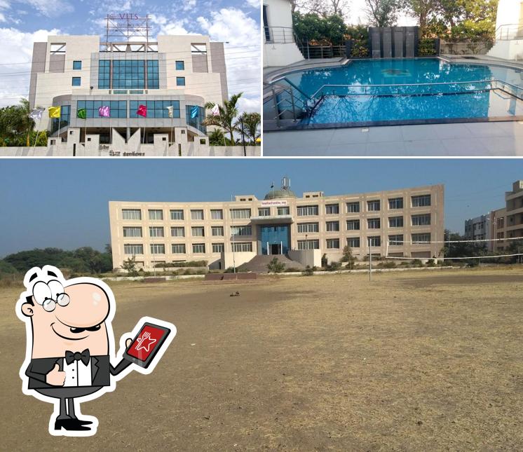 Check out how Grand Sarovar Portico looks outside