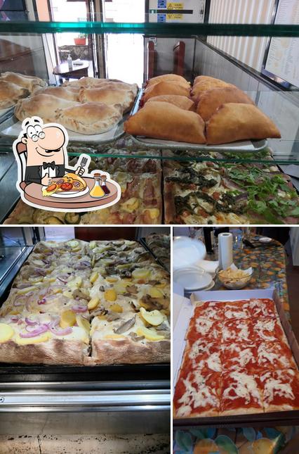 Scegli una pizza a Pizzeria La Rucola