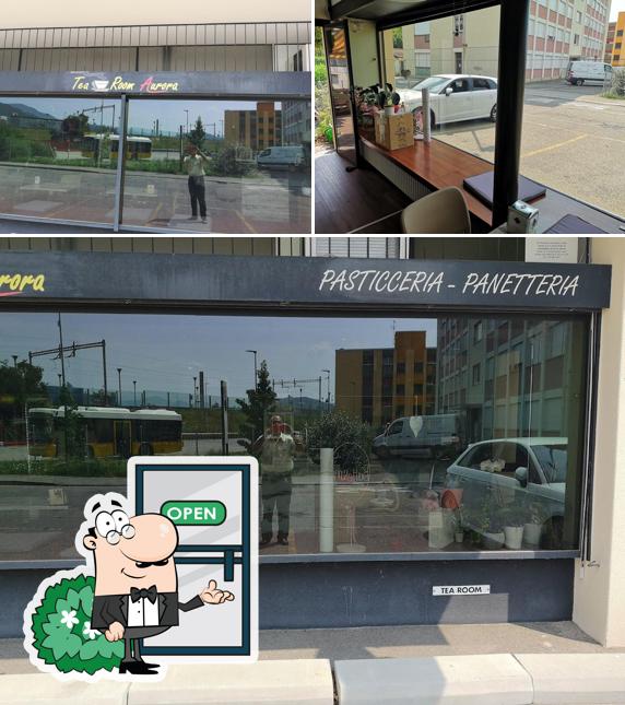 Tea Room Aurora si caratterizza per la esterno e interni