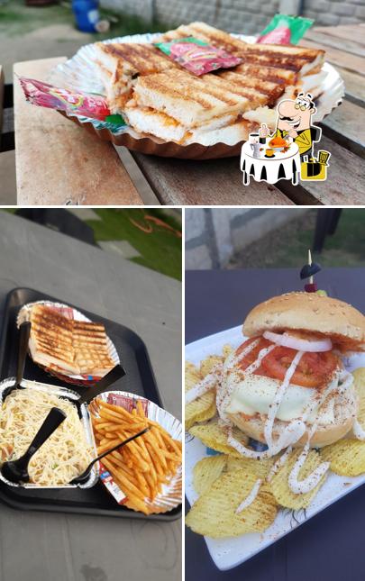 Food at La Amigos Café