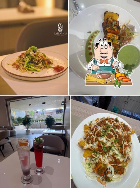 Spaghetti bolognese at Cafe Bailamos