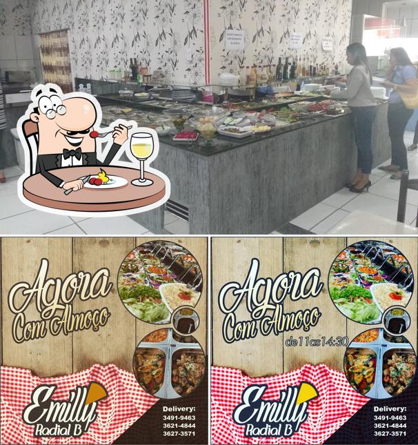 Platos en Emilly Pizzaria e Churrascaria