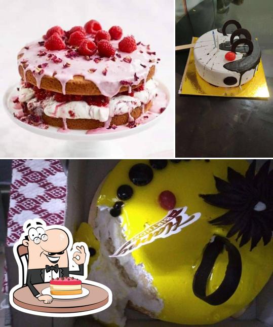 Cheesecake at Hola Cakes