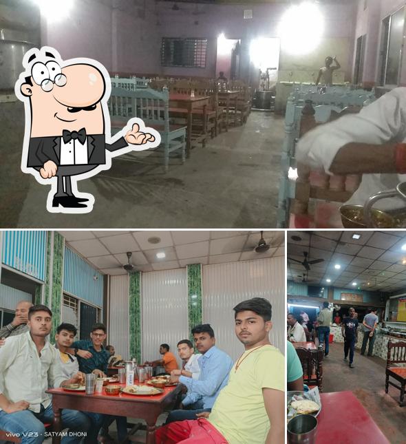 The image of interior and beverage at Moti Jaiswal Hotel