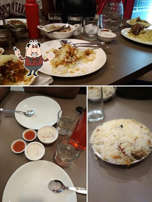 Food at De Mandarin Bangalore ಡಿ ಮ್ಯಾಂಡರಿನ್ ಬೆಂಗಳೂರು