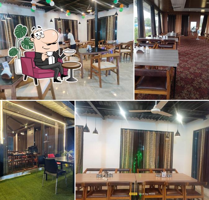 The interior of Jevan Family Restaurant