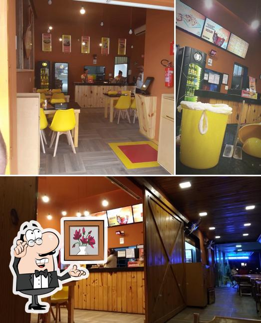 O interior do Contém Frango