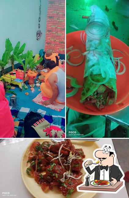 Meals at MOMOs &ROLL