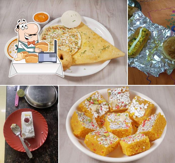 Garlic bread at Mithaas