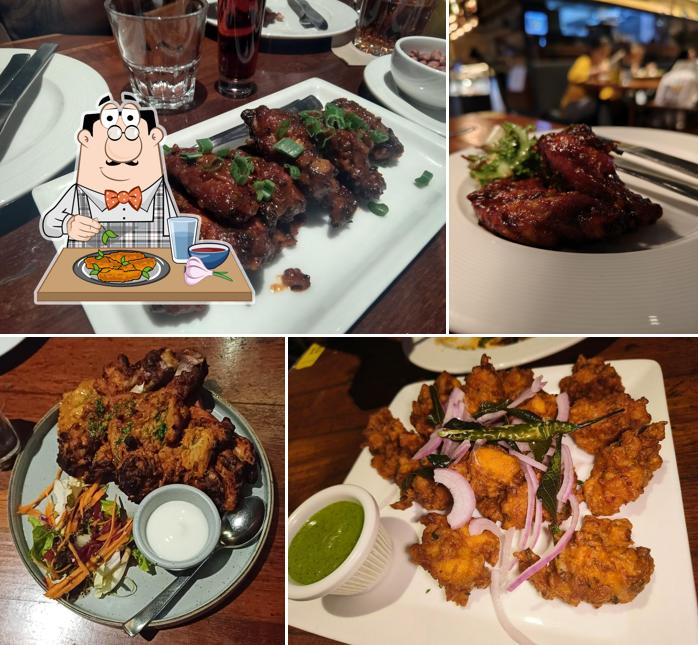 Chicken wings at Pot Pourri Eat & Drinkery