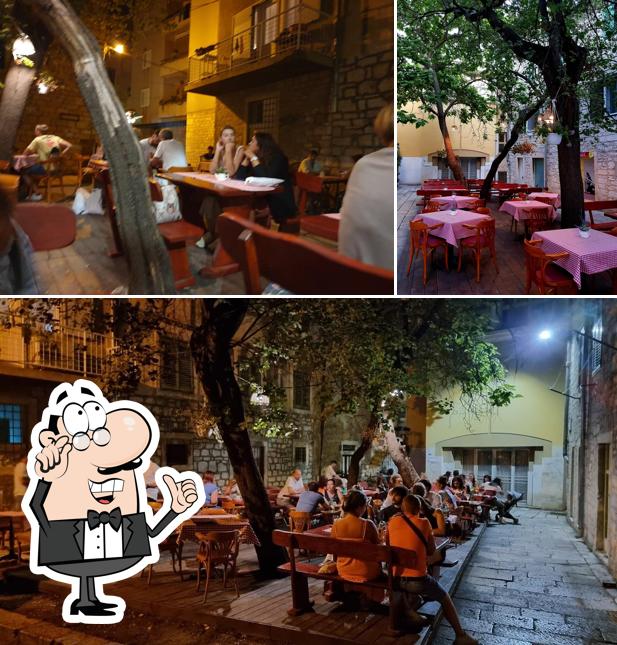 Gli interni di Pizzeria Jopi