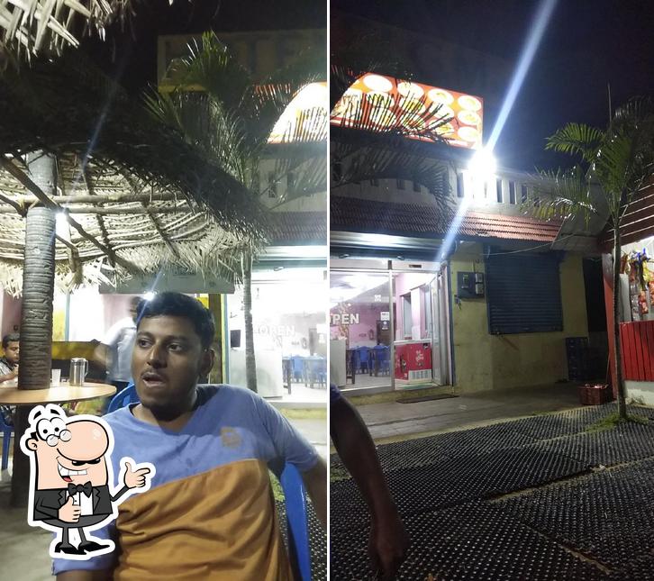 Here's an image of Mumbai cafe