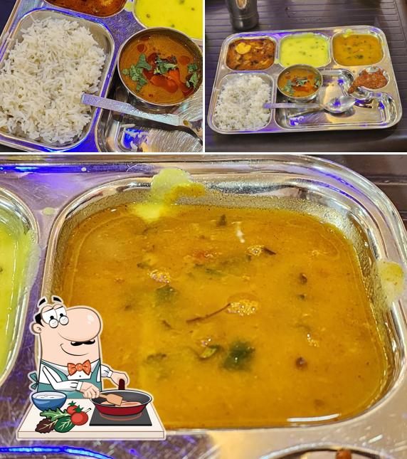 Chicken curry at Sri ji brahman hotel