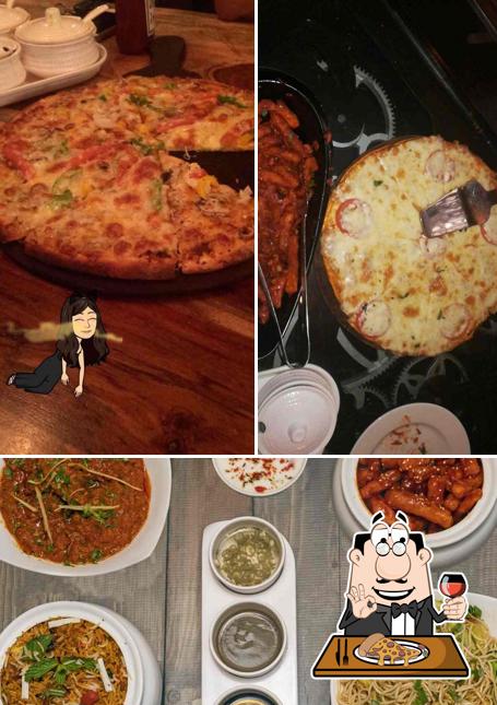 Order pizza at The Food Workshop