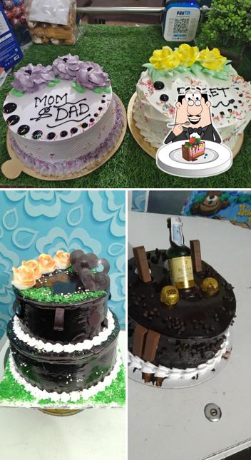 Chocolate cake at Sohan Lal Cake Pasty House