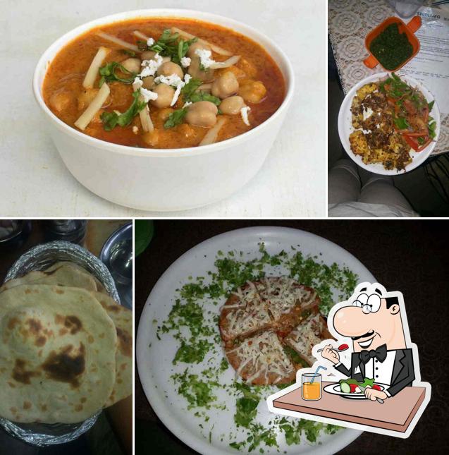 Food at Mahadev Dhaba