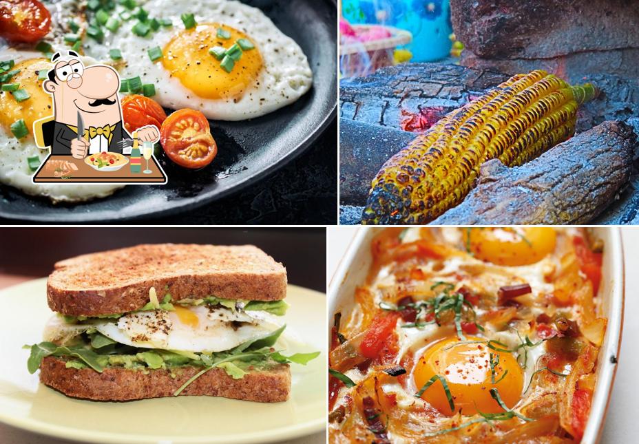 Food at Surti Omlet Center
