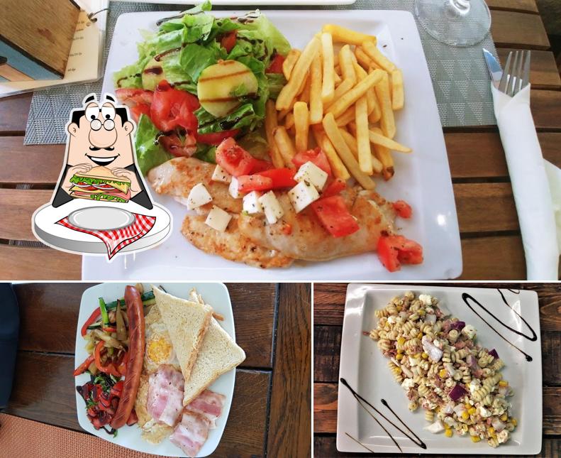 Club sandwich al Bon Appetit Bistro - Pizzeria