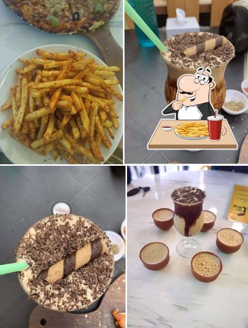 French fries at Lucky Bakery (Pimpri)