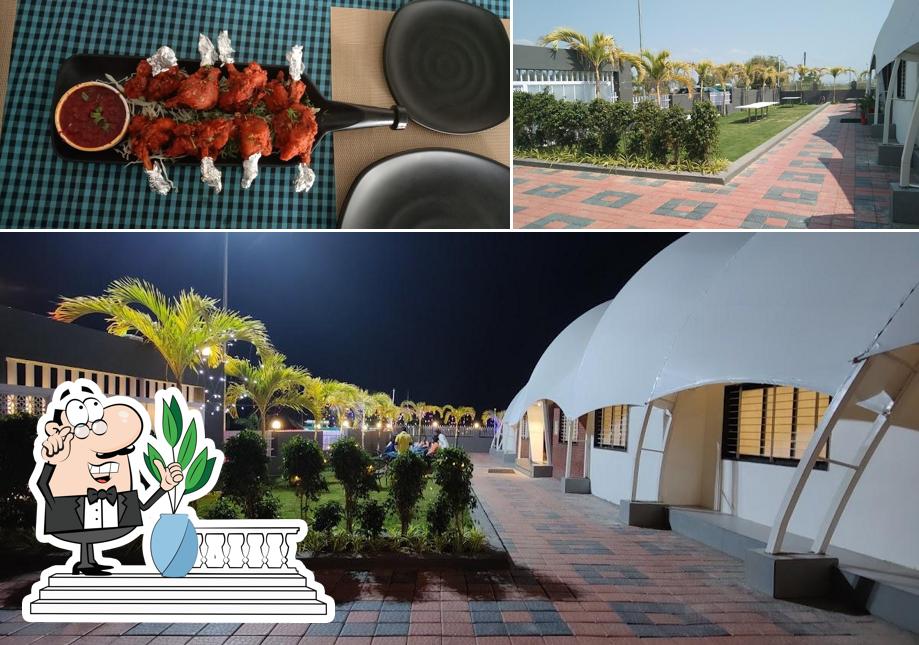 The photo of Hotel Nisarg हॉटेल निसर्ग’s exterior and seafood