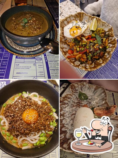 Cibo al Purple Monkey Place