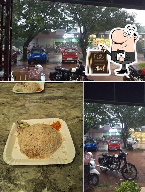 Wooden khubz ചപ്പാത്തി കമ്പനി
