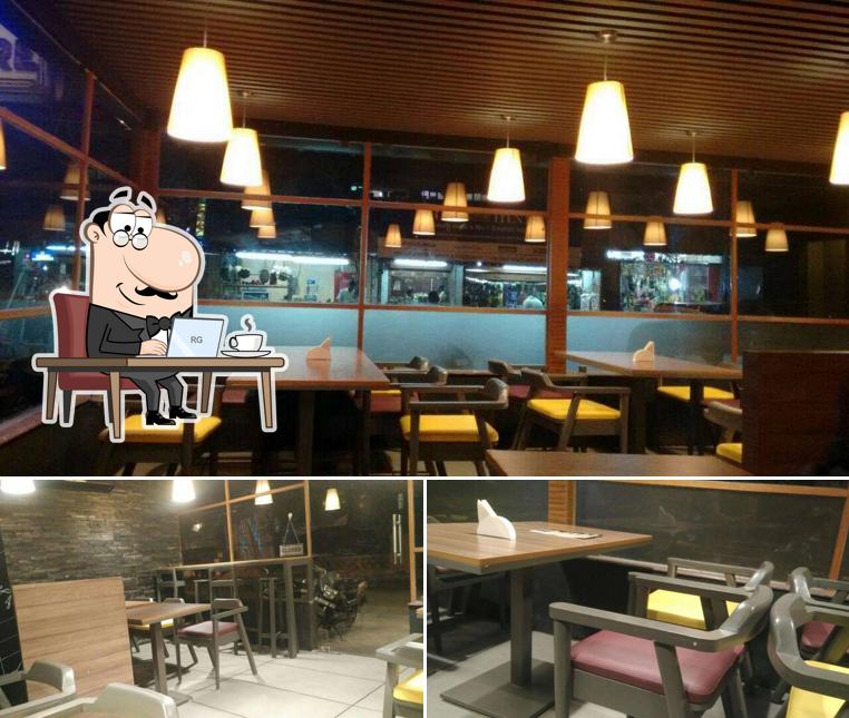 Check out how Mulberry looks inside