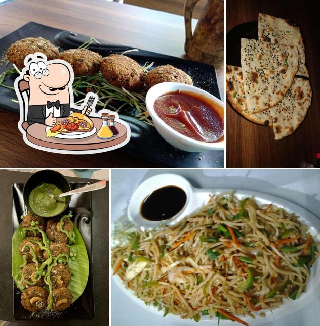 Try out pizza at Birds cafe bar and bistro