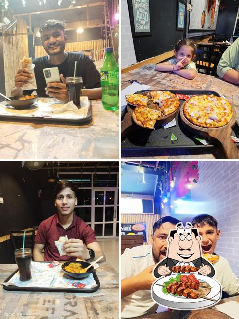 Meals at Cb Pizza Maker