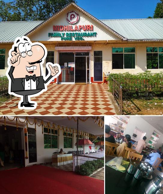 The interior of Midhilapuri Family Restaurant, Cheppad, Haripad