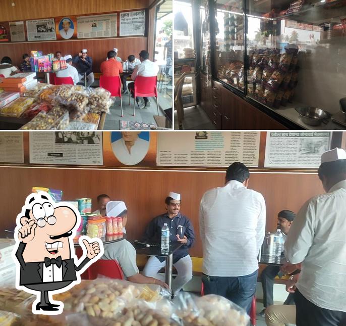 The interior of Sunil Datta Bhel