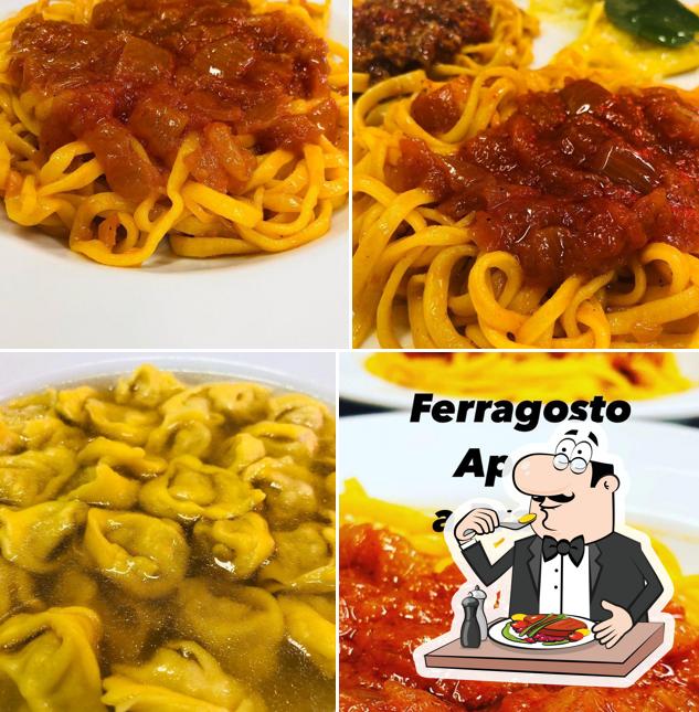 Cibo al Trattoria Sandoni