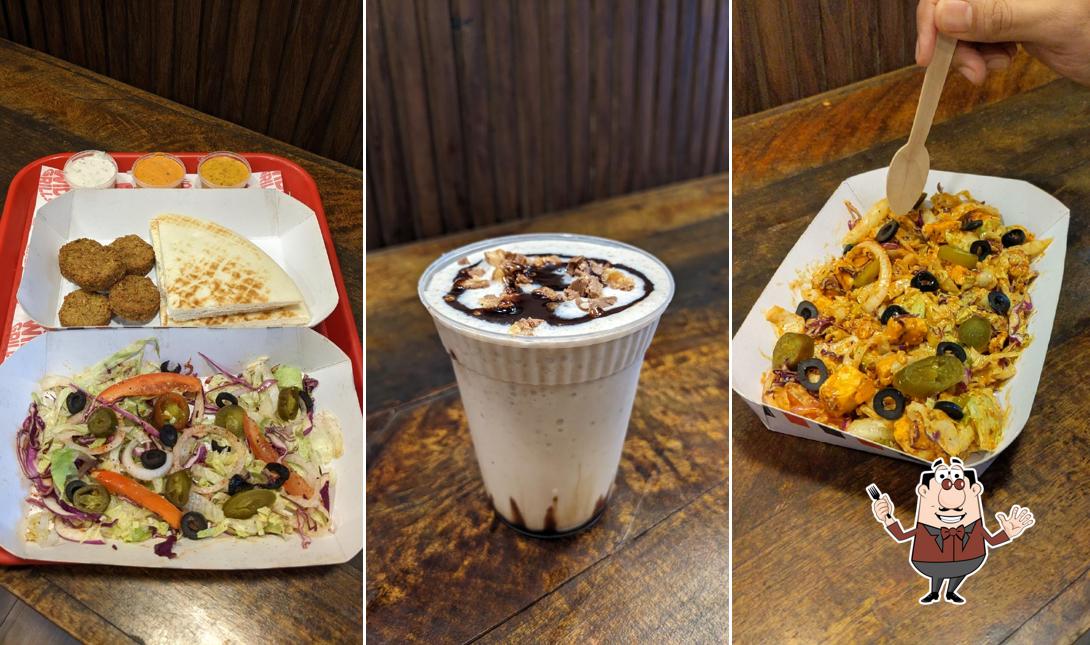 Food at GRILLYS